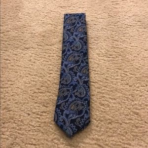 NWT Jos A Bank Reserve Blue Paisley tie